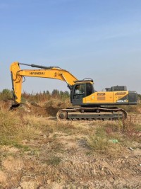 Hyundai485vs