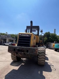 High Quality Low Price Used Earthmoving Machinery Komatsu WA320 Wheel Loader in Shanghai for Sale